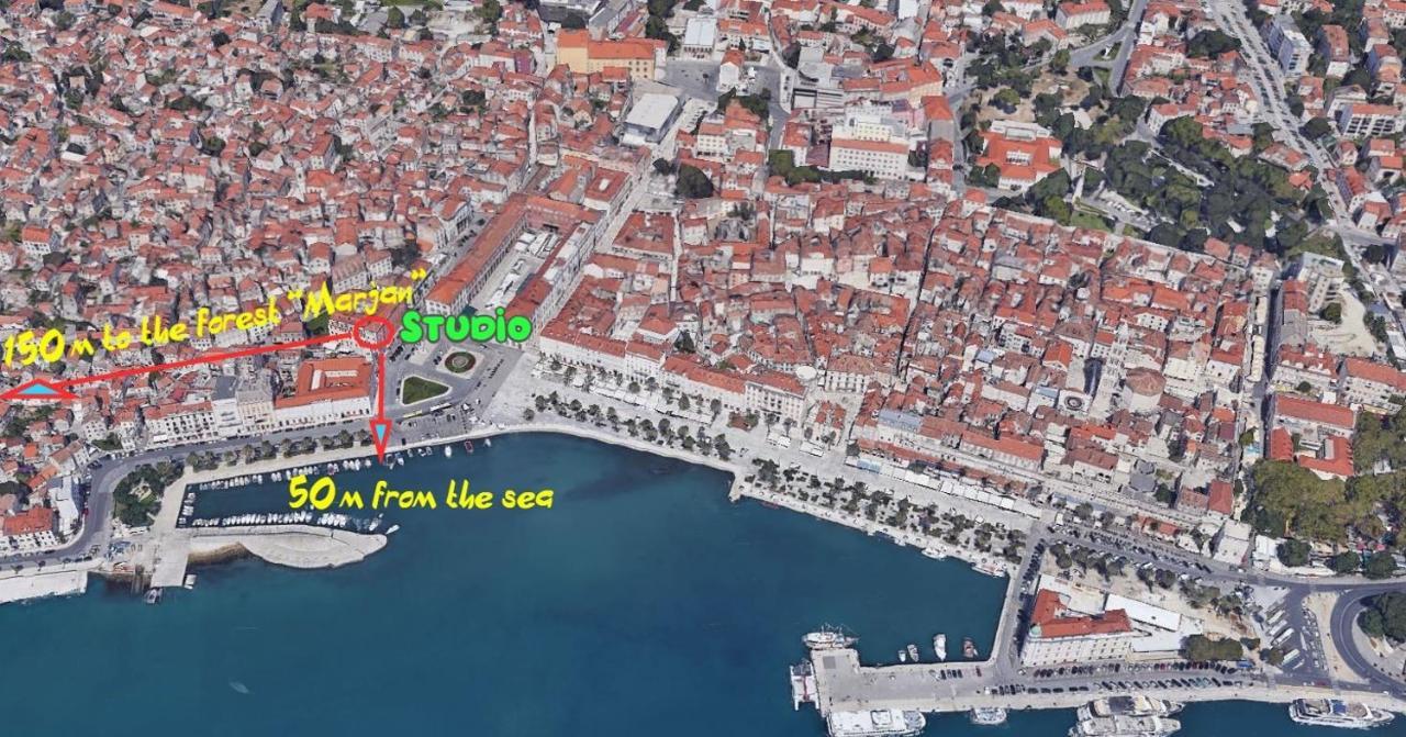 Famous Promenade Riva Apartment Split Buitenkant foto
